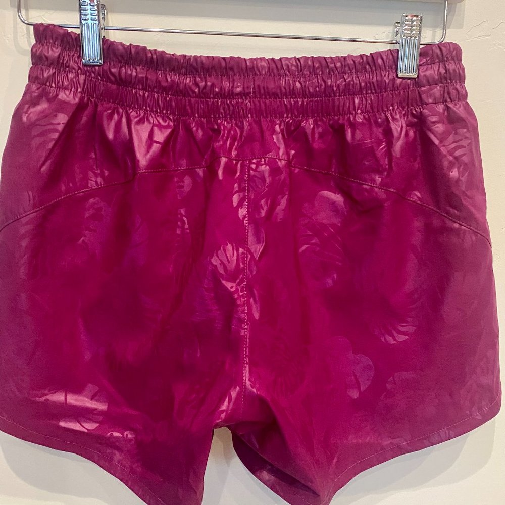 Athleta Racer Run Shorts - Palm Leaf Print - Picture 3 of 8
